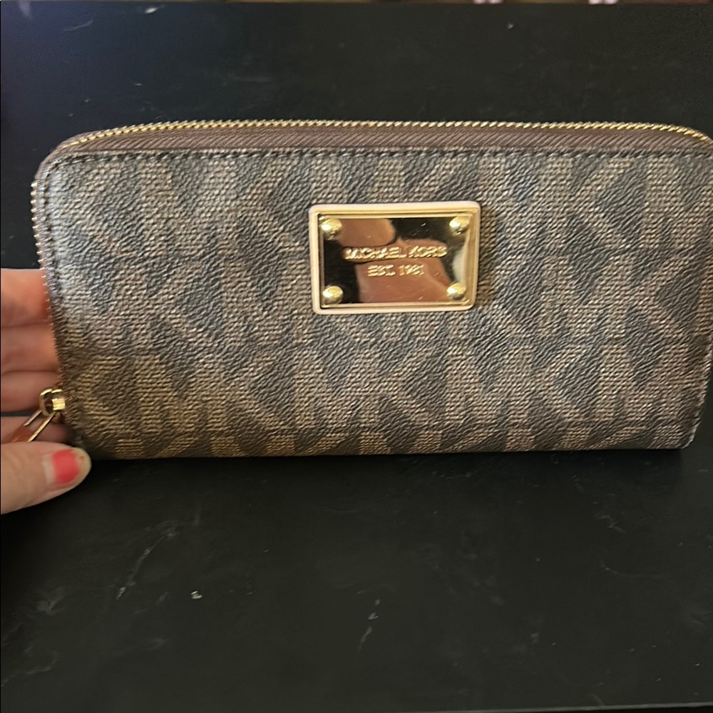 Michael Kors Signature Brown Key & Card Holder